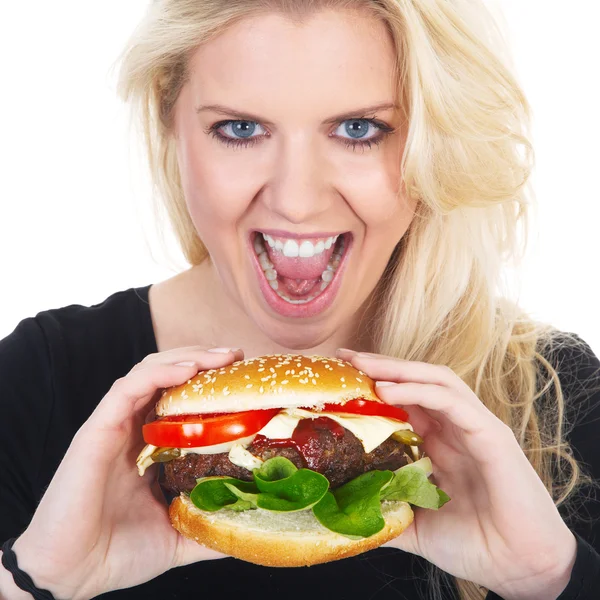 Frau mit Hamburger — Stockfoto