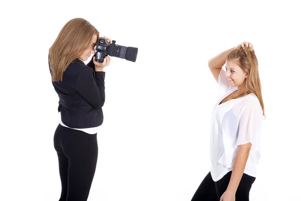 Chica fotografías amigo — Foto de Stock