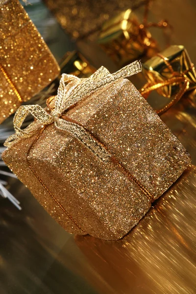 Arany ajándék karácsonyi kártya — Stock Fotó