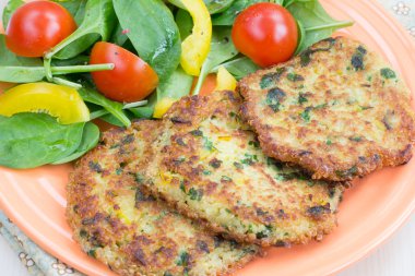 Quinoa salata börek