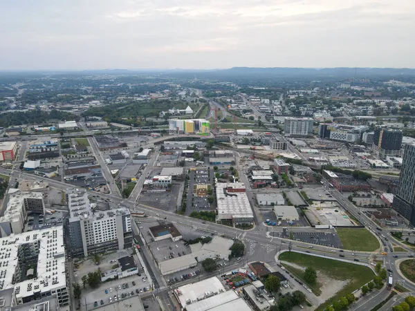 Vista aérea del horizonte del centro de Nashville, Tennessee, EE.UU. —  Fotos de Stock