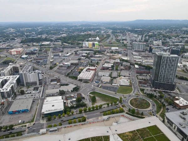 Vista aérea del horizonte del centro de Nashville, Tennessee, EE.UU. —  Fotos de Stock