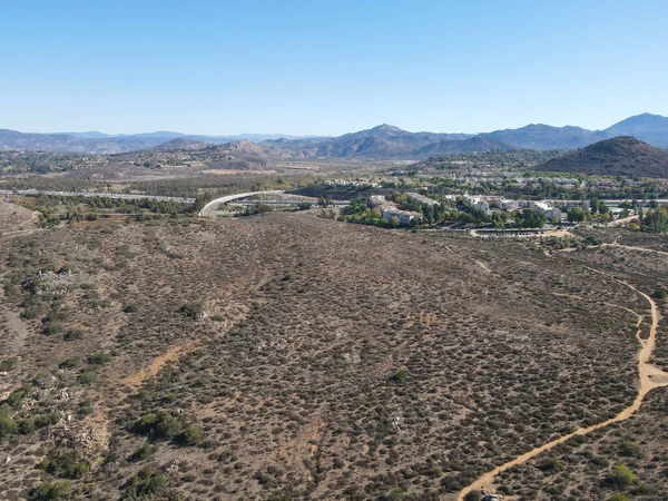 Luchtfoto van Bernardo Mountain in San Diego, Verenigde Staten — Stockfoto