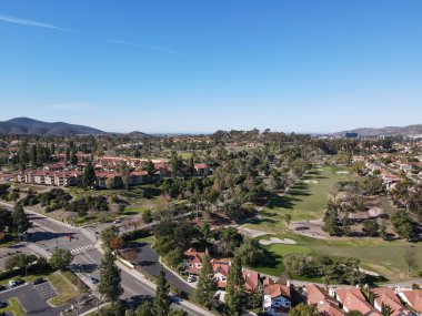  San Diego 'nun banliyösünde hava manzarası