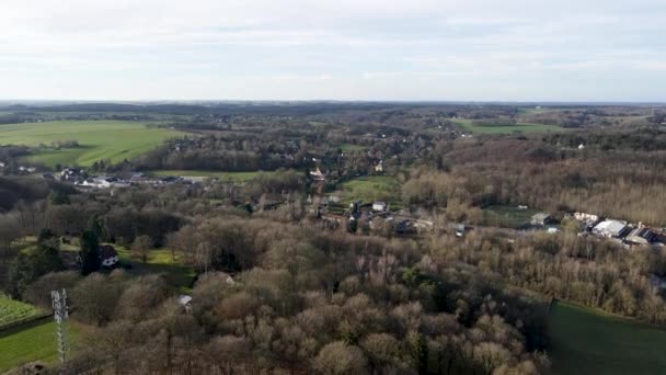 Flygfoto över Genappe of Walloon Brabant i Belgien — Stockvideo
