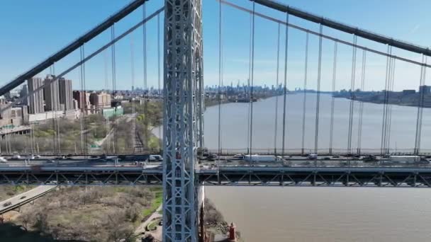 Pemandangan udara Jembatan George Washington di Fort Lee, New Jersey, New York. USA — Stok Video