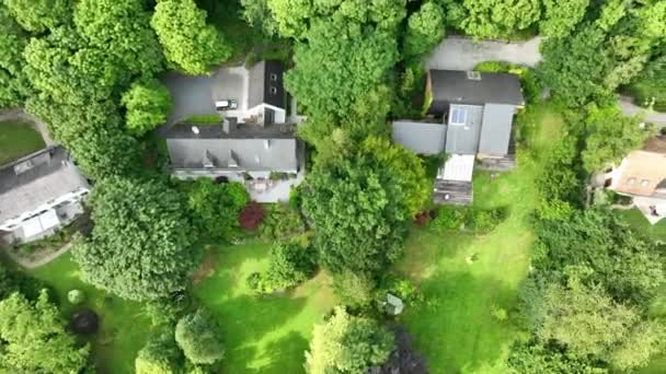 Aerial View Luxury Villas Garden Surrounded Forest Country Side Area — Stockvideo