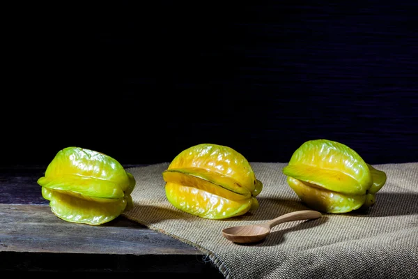 Line of Star fruit — Stock Photo, Image