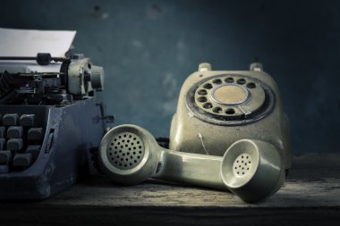 Natürmort telefon