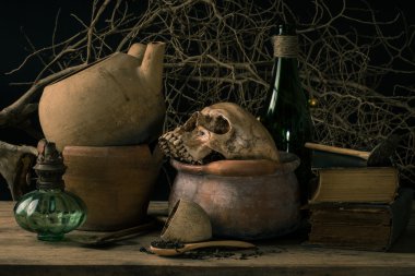 Natürmort kara büyü