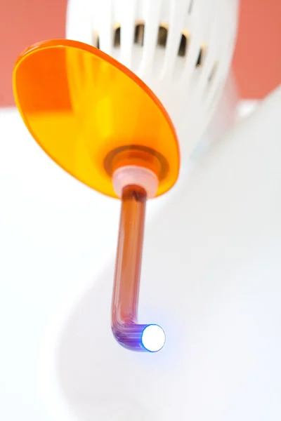 Стоматологічна композитний лампа — стокове фото