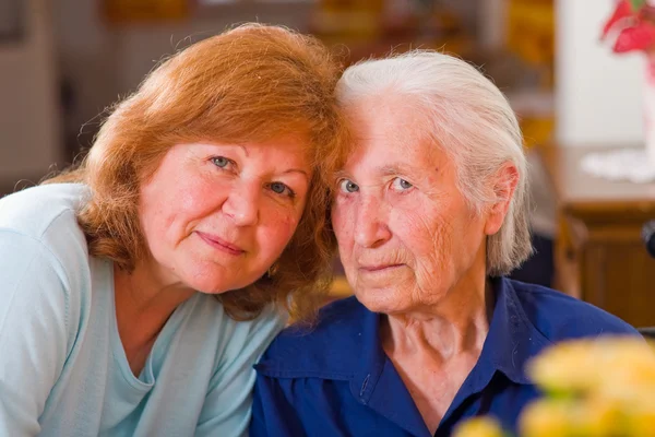 Mor och dotter — Stockfoto