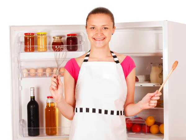 Sorrindo mulher cozinhar — Fotografia de Stock