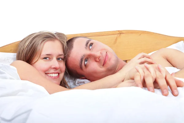Couple heureux au lit — Photo