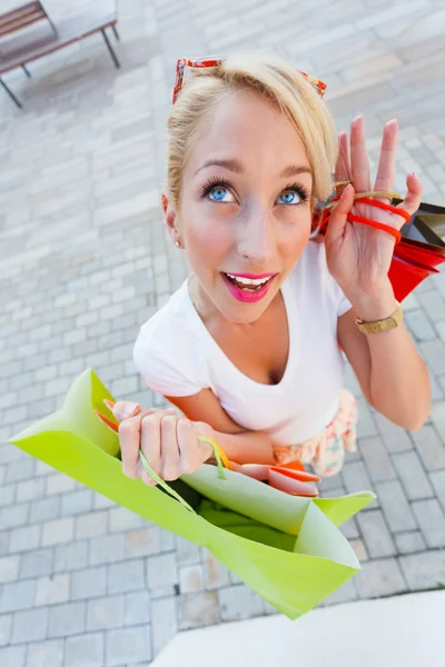 Mujer de compras — Foto de Stock