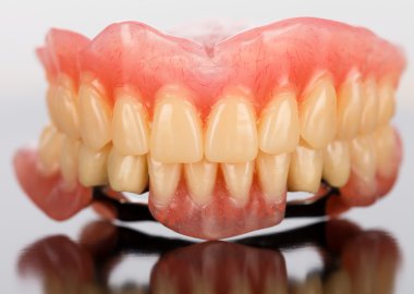 Protez diş ürünleri