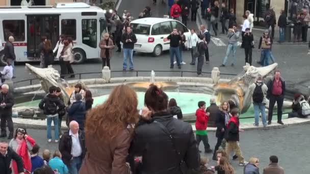 Fontana della barcaccia, Rom, Italien — Stockvideo
