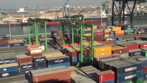 Porto de Casablanca, Marrocos: movimentação de contentores — Vídeo de Stock