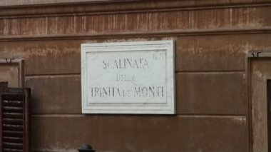 Scalinata della Trinità dei Monti sign