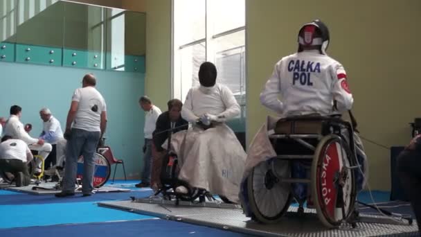 Iwas: Międzynarodowe na wózkach idealna amputacji sportowe — Wideo stockowe