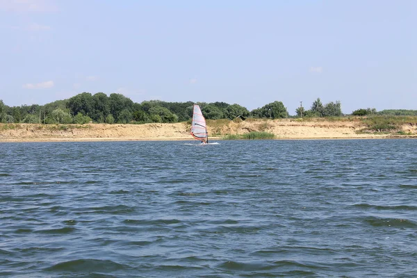 Planche Voile Sur Lac Blue Sumy Ukraine — Photo