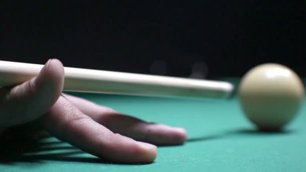 Billar. Cue ball shot — Vídeo de stock