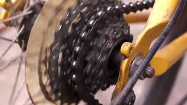 Engranajes para bicicletas — Vídeo de stock