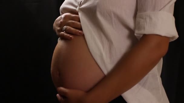 Pregnant woman — Stock Video