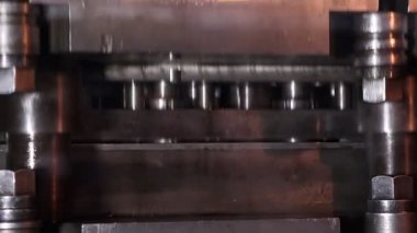 ağır sanayi - fındık-sac metal zımba makinesi, mekanik pres makinesi