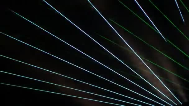 Spectacle laser dans l'obscurité 