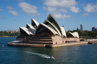 Sydney Opera Binası
