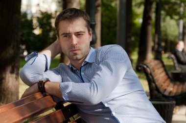adam rahatlatıcı kamu bahçe