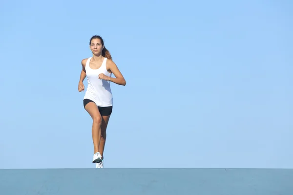 Runner femme courir seul — Photo