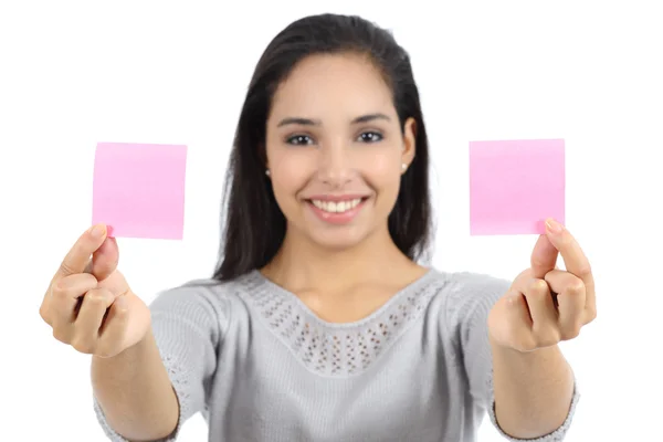 Woman showing two paper notes — Stock Photo, Image