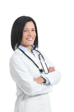Kendine güvenen doktor kadın katlanmış silah ile poz