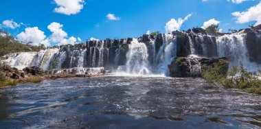 Cascata dos Couros (Leathers Waterfall) - Chapada dos Veadeiros (Deers Tableland), Goias, Brezilya