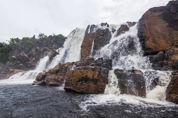 Chapada dos Veadeiros Cariocas Şelalesi (Geyik Masası) - Goias, Brezilya