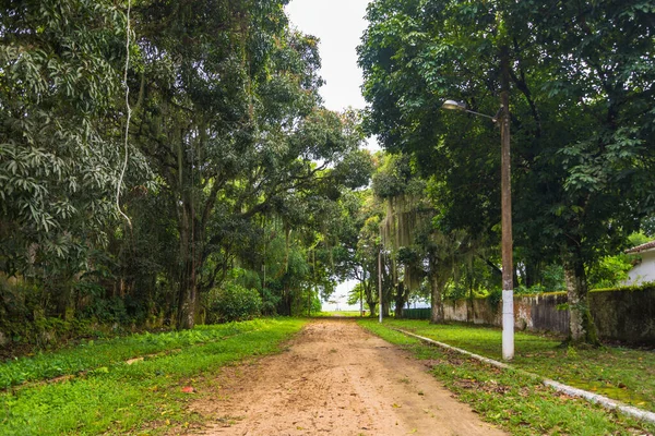 Ilha Grande 'deki Vila de Dois Rios (İki Nehir Köyü) manzarası - Ilha Grande, Angra dos Reis, Brezilya