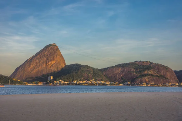 Widok Słynną Górę Sugarlof Morro Acar Plaży Flamengo Rio Janeiro — Zdjęcie stockowe