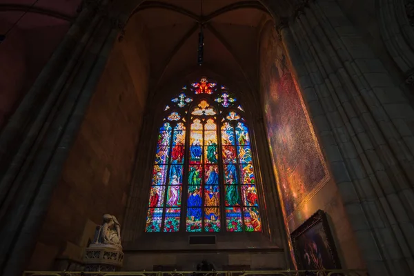 Prague République Tchèque Juin 2019 Vue Sur Magnifique Vitrail Cathédrale — Photo