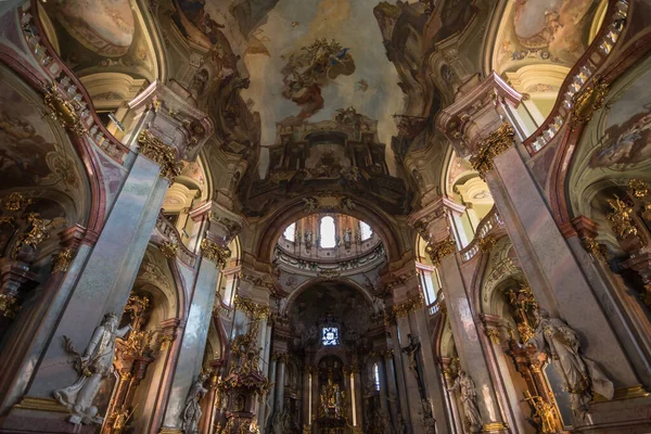 Prague Czech Republic June 2019 Interior View Beautiful Nicholas Church — Fotografia de Stock