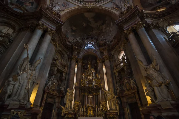 Огюст Чехия Июнь 2019 Года Вид Изнутри Красивую Церковь Святого — стоковое фото