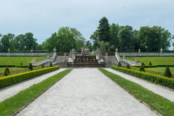 Cesky Krumlov, Çek Cumhuriyeti, Haziran 2019 - Cesky Krumlov Castle Gardens manzarası