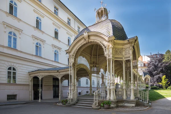 Karlovy Vary República Checa Junio 2019 Vista Del Parque Colonnade — Foto de Stock