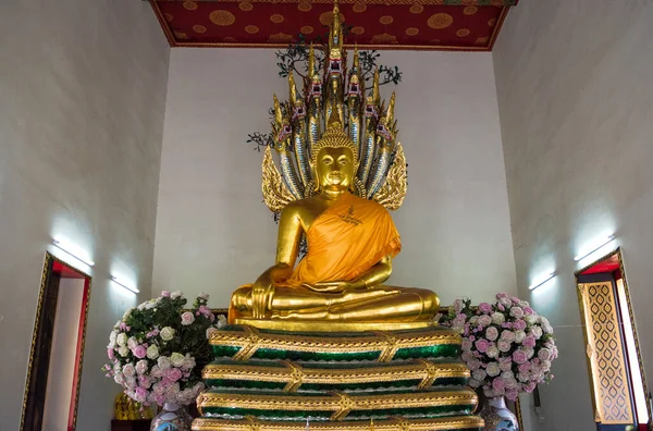 Bangkok Thailand November 2017 View Naga Buddha Statue Shrine Wat —  Fotos de Stock
