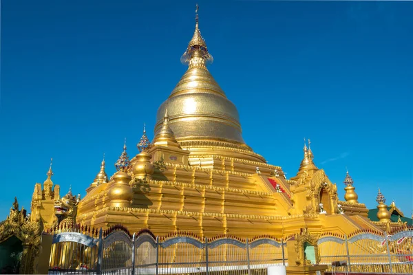 Mandalay Myanmar View Ein Daw Yar Pagoda —  Fotos de Stock