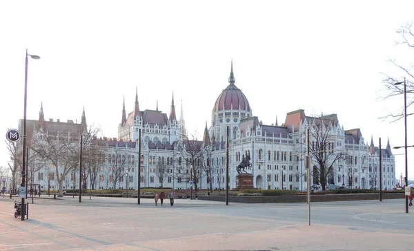 Budapest Hungary March 2016 View Beautiful Hungarian Parliament Building — Zdjęcie stockowe