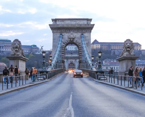 Budapest Hungary March 2016 View Budapest Chain Bridge Evening — Zdjęcie stockowe