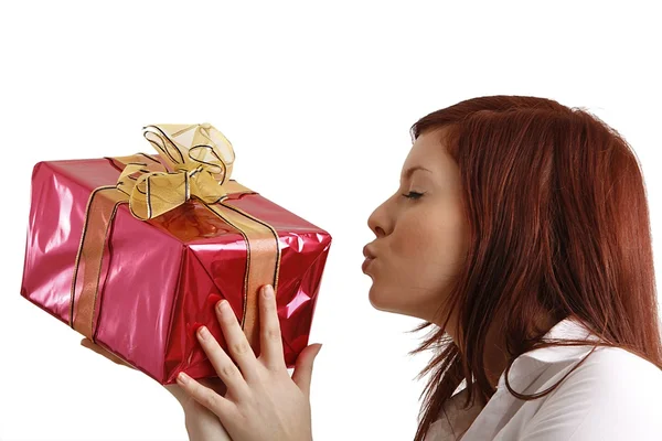 Woman holding gift box — Stock Photo, Image