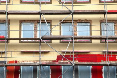 bir yapı iskele yuvarlak